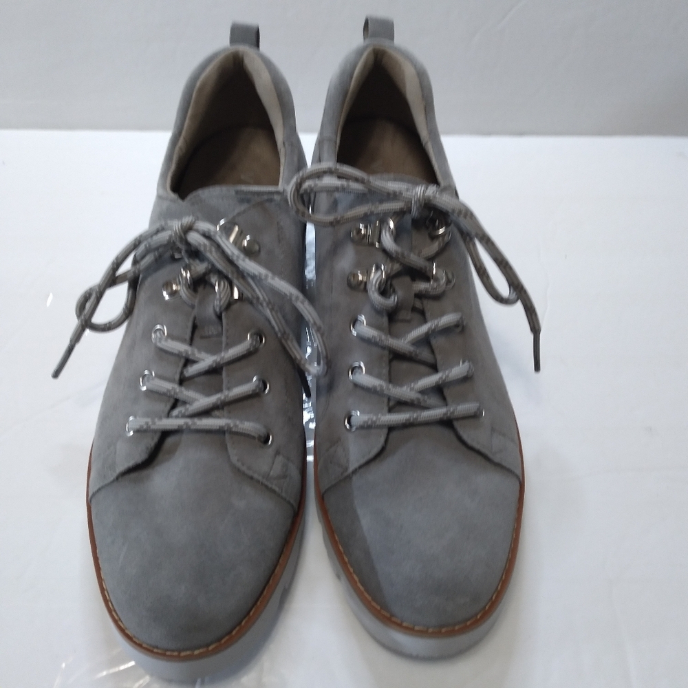 Vionic women's Oxford shoes